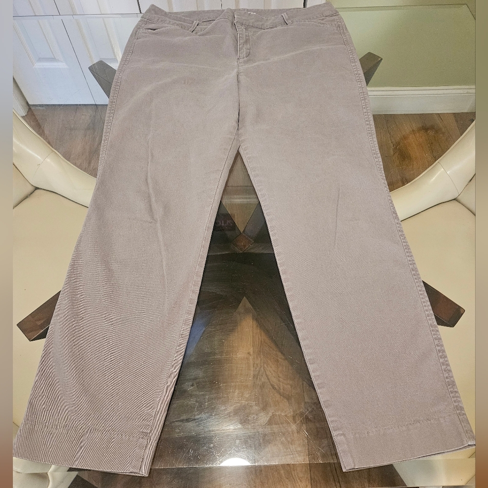 Sz 12 Old Navy grey pixie chino pant, like new!